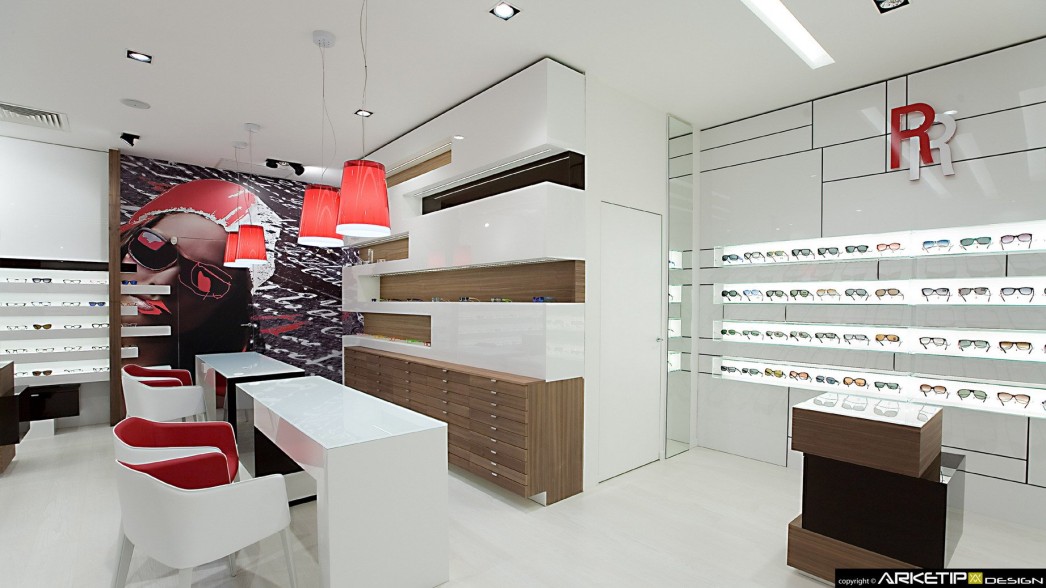Arredamento Negozi Ottica Milano, Arredo personalizzato